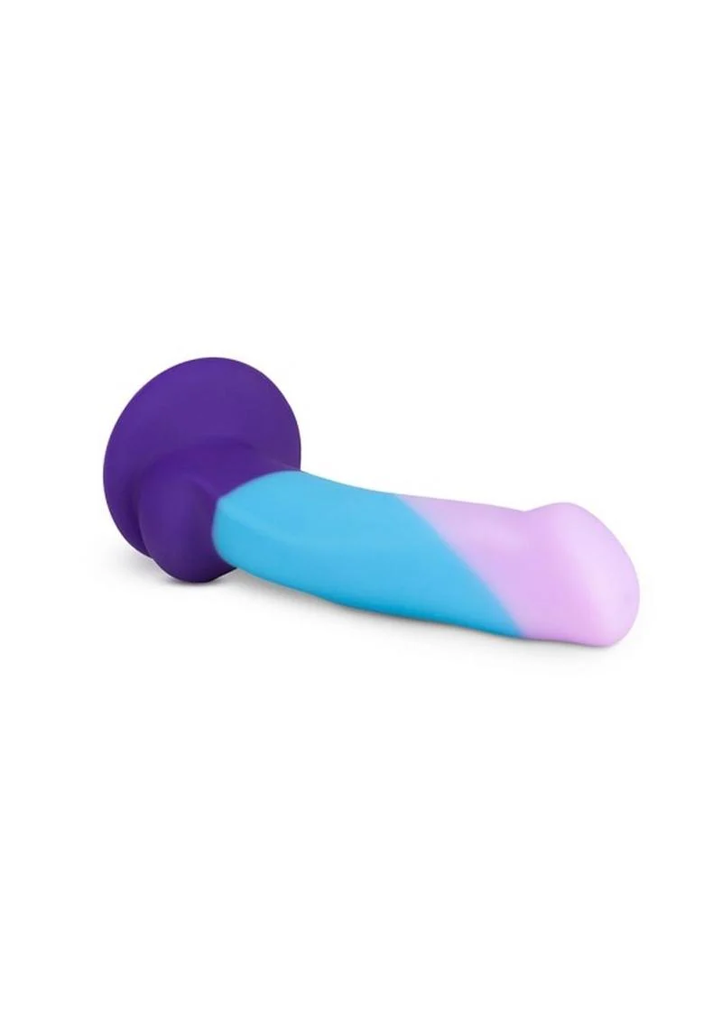 Avant D16 Purple Haze Silicone Dildo - Image 3