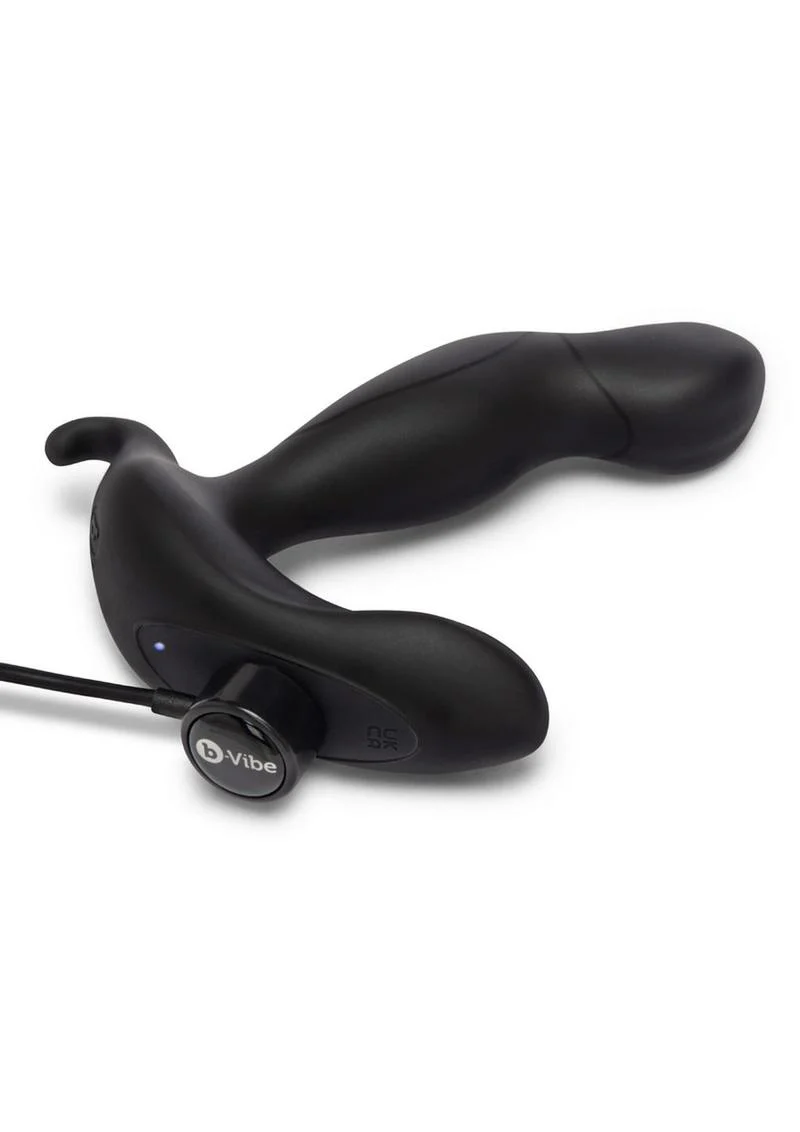 B-Vibe 360 Plug Rechargeable Silicone Rotating and Vibrating Kwith Remote Anal Plug - Image 4