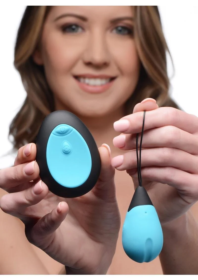 Bang! 10x Rechargeable Silicone Vibrating Egg with Remote Control - Image 10