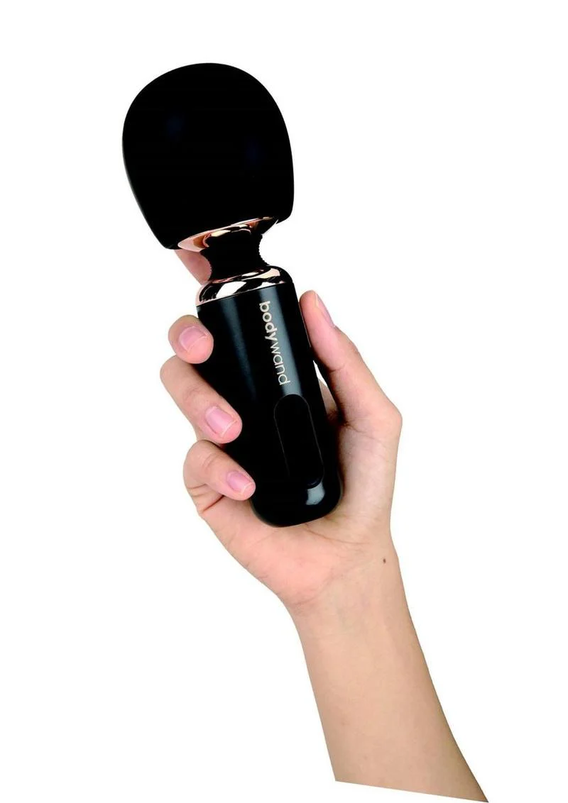 Bodywand Lolly Rechargeable Silicone Massager - Image 3
