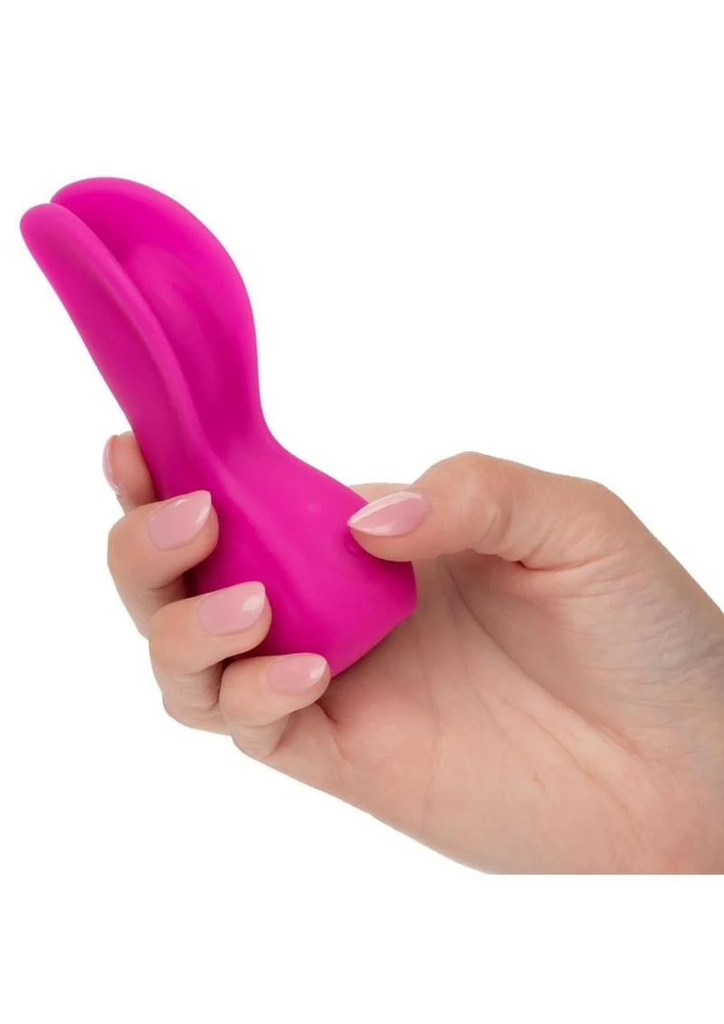 Cascade Flutter Rechargeable Silicone Vibrator - Image 4