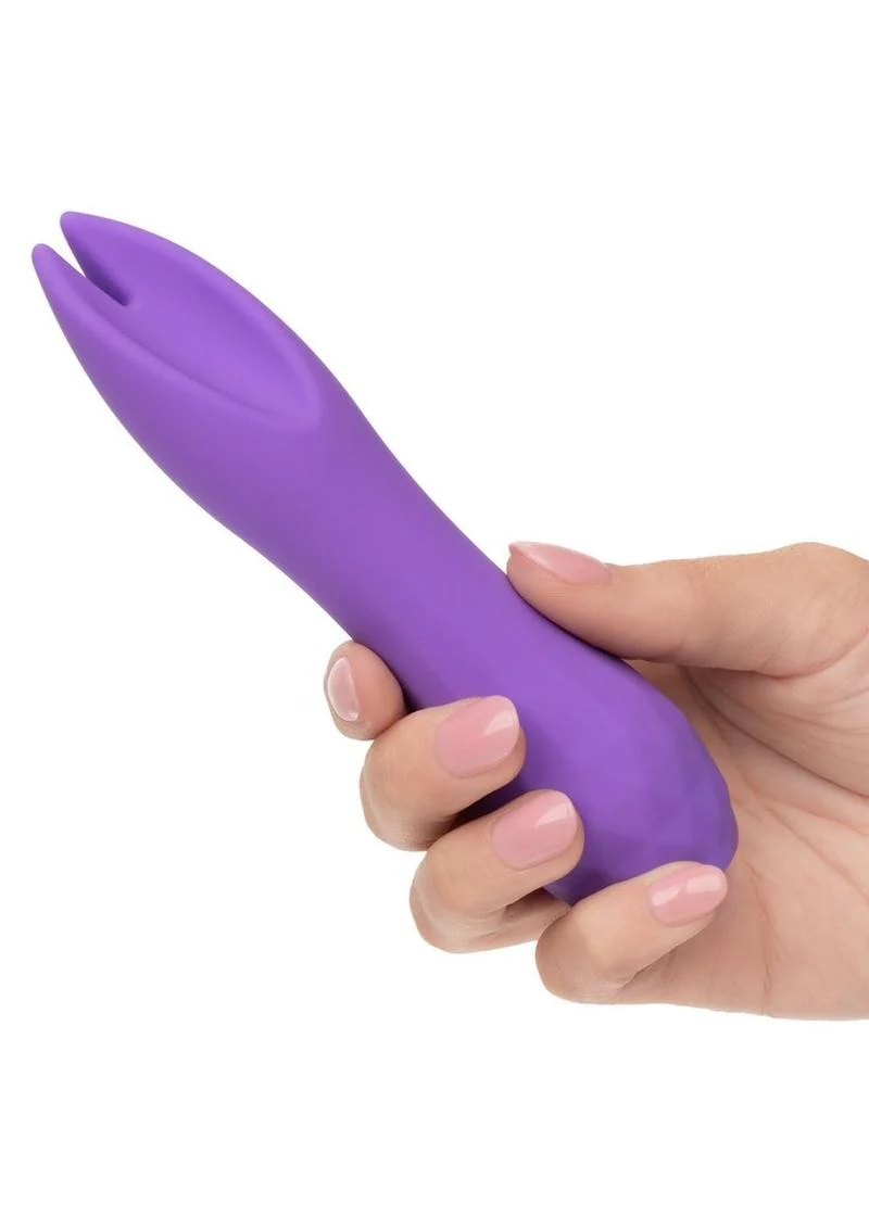 Gia Dual Flicker Silicone Rechargeable Vibrator - Image 4
