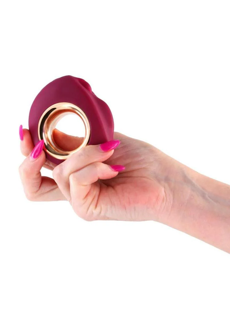 Gold-N-Dreams Minerva Rechargeable Silicone Vibrator - Image 3