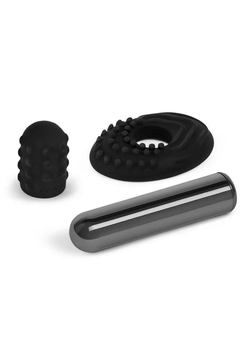 Le Wand Bullet Rechargeable Vibrator with Textured Silicone Sleeve and Ring - Image 10