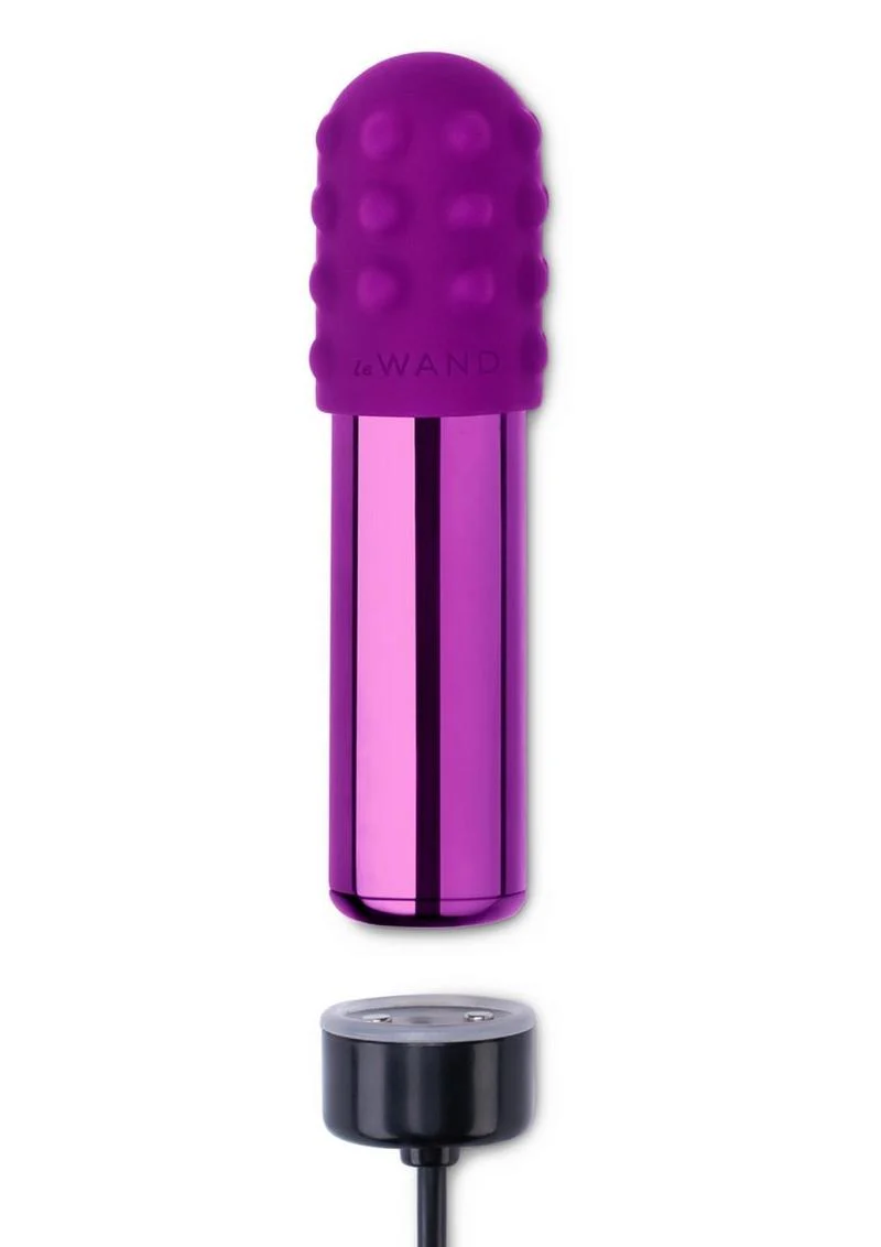 Le Wand Bullet Rechargeable Vibrator with Textured Silicone Sleeve and Ring - Image 8