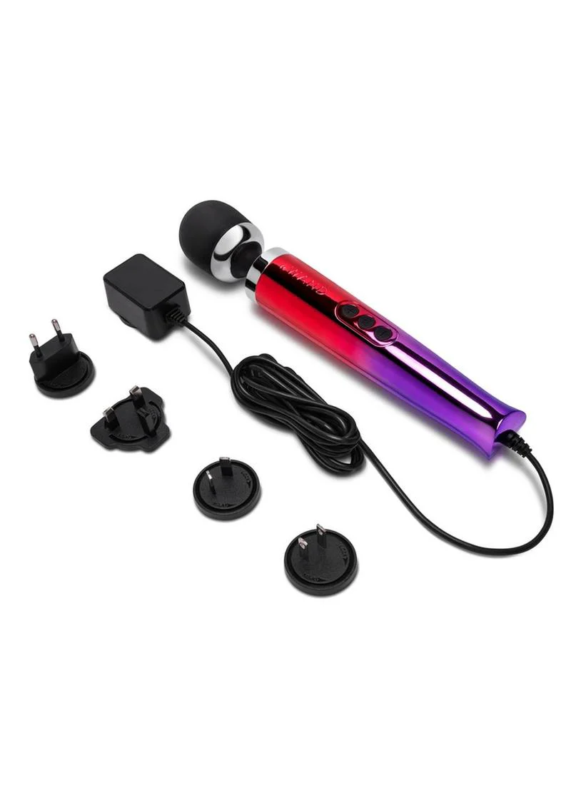 Le Wand Diecast Petite Plug-In Massager - Ombre - Image 4
