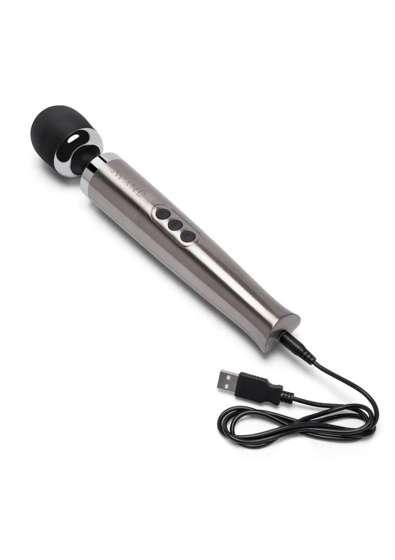 Le Wand Diecast Petite Rechargeable Massager - Image 5