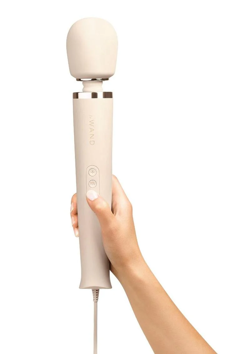 Le Wand Plugin Vibrating Massager - Image 11