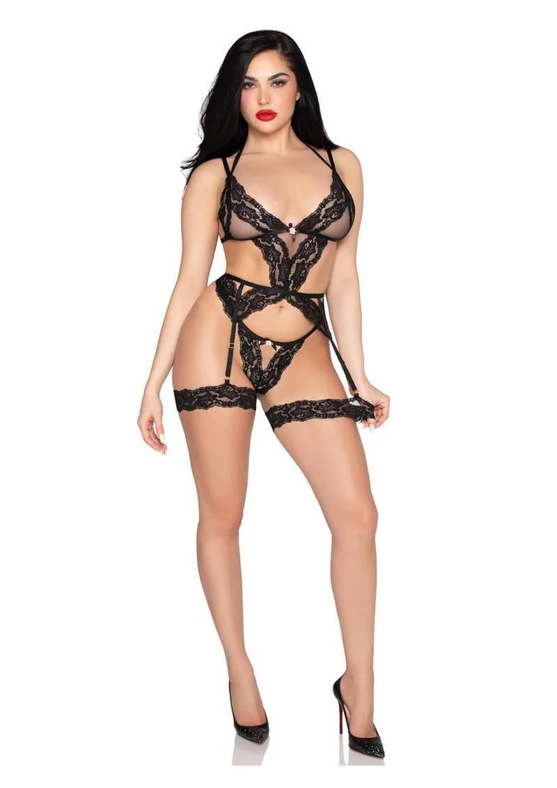 Leg Avenue Lace and Sheer Cami Garter with Rosette Accent and Matching G-String Panty - Image 4