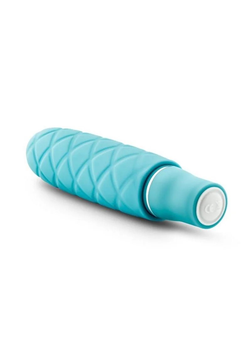 Luxe Cozi Siliconemini Vibrator - Image 4