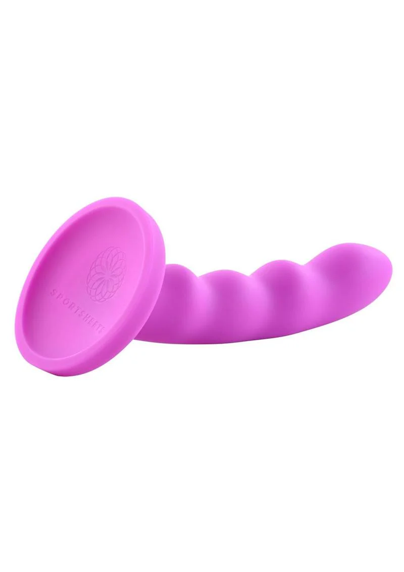 Nautia Silicone Curved Dildo with Suction Cup - Image 3