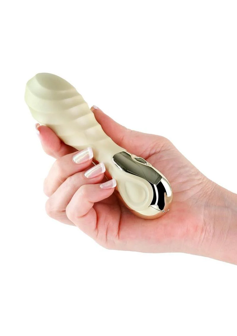 Seduction Chloe Rechargeable Silicone Mini Vibrator - Image 7