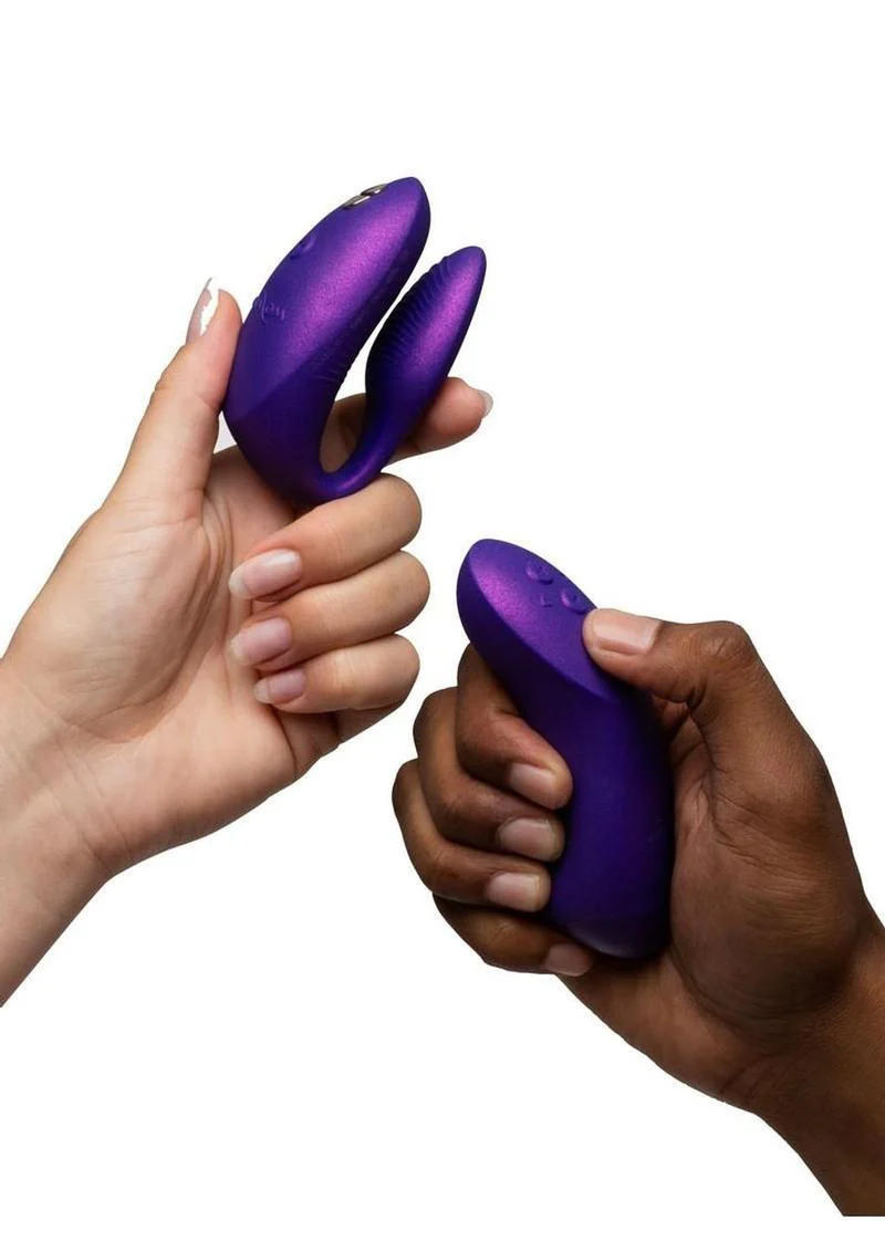 We-Vibe Chorus Rechargeable Silicone Couples Vibrator with Remote Control - Cosmic - Image 3