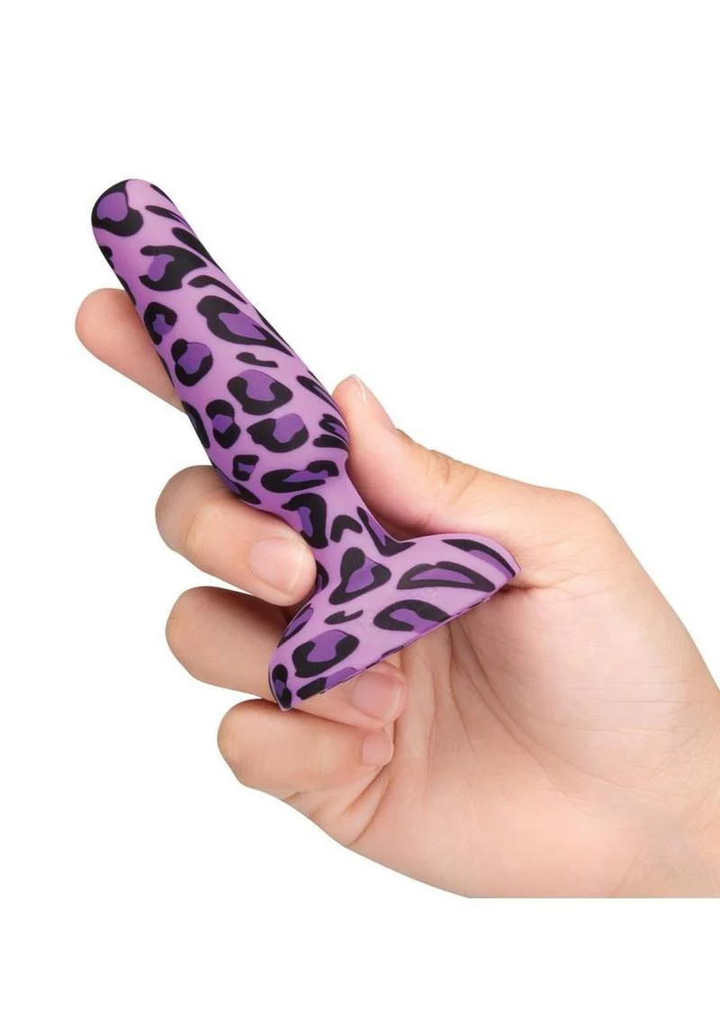 B-Vibe Novice Plug Rechargeable Silicone Anal Plug with Remote Control - Image 3