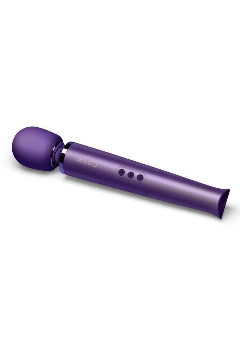 Le Wand Rechargeable Silicone Massager - Image 3