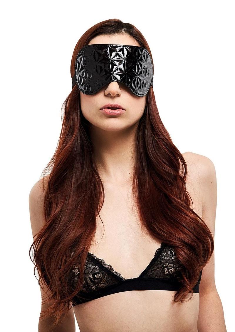 WhipSmart Black Out Blindfold - Image 4